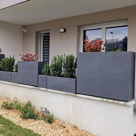 A 2 PAS DU LAC - WIFI - Garage - Netflix - Disney+ - Lac Sévrier Exterior foto